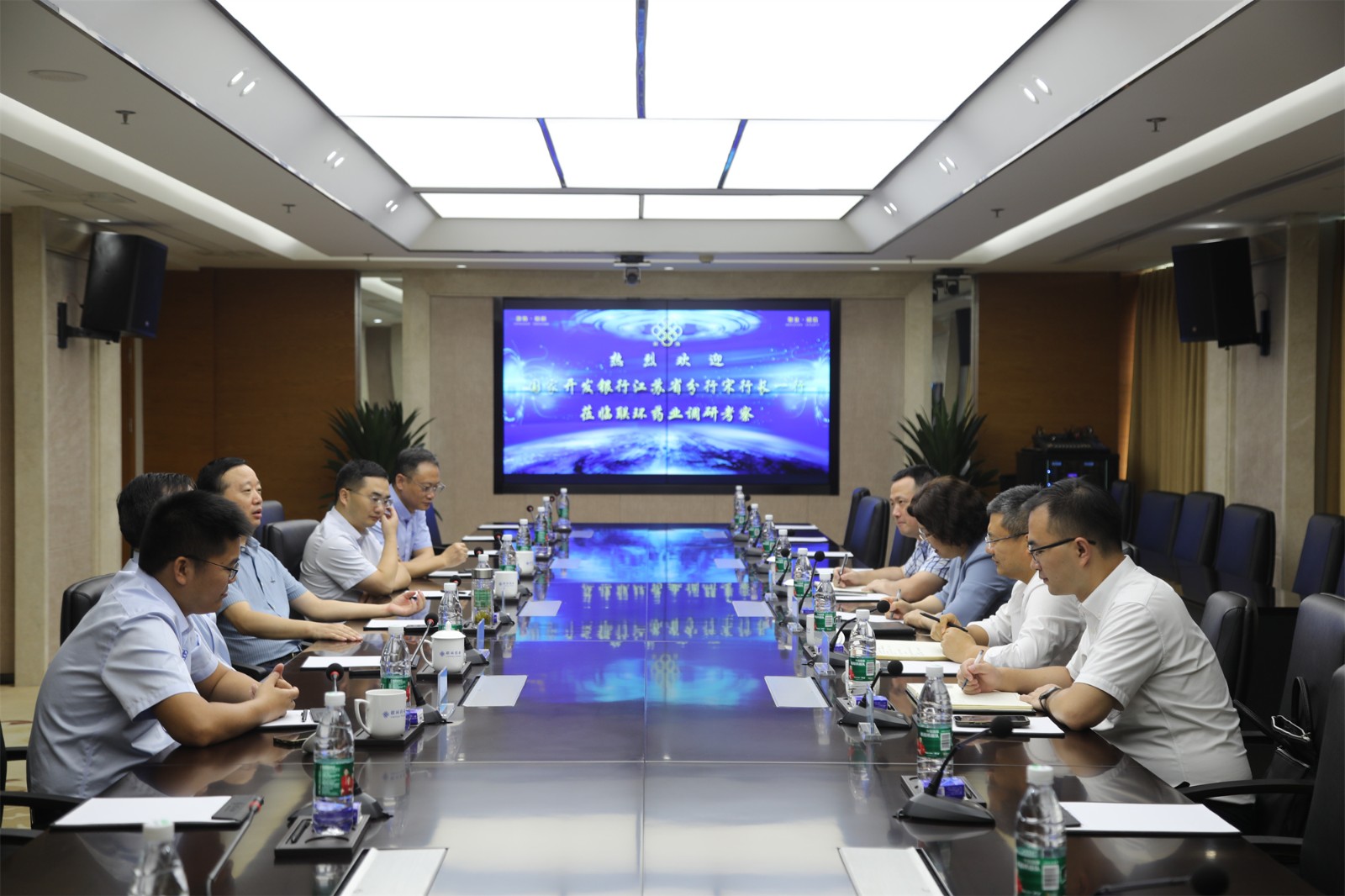 IMG_2206.JPG IMG_2206.JPG